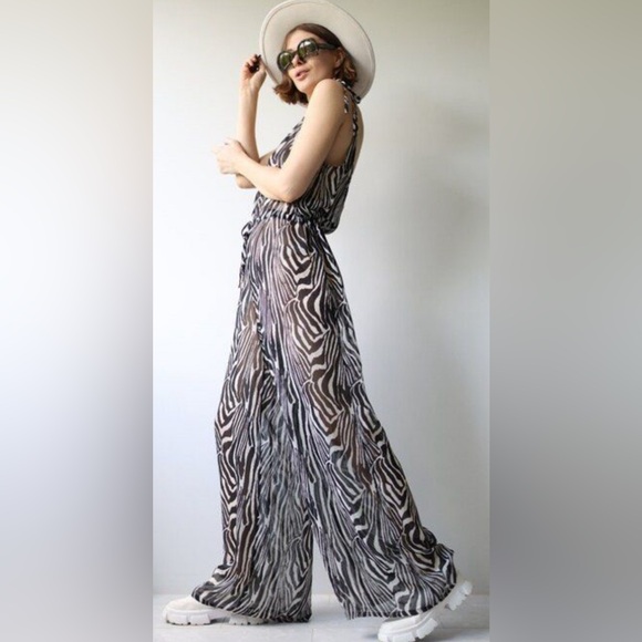 H&M Ladies Sheer Chiffon Zebra Print Jumpsuit Swimsuit Cover Up